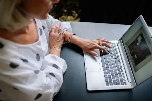 Image of woman attending online mediation Croydon services from Barker Mediation